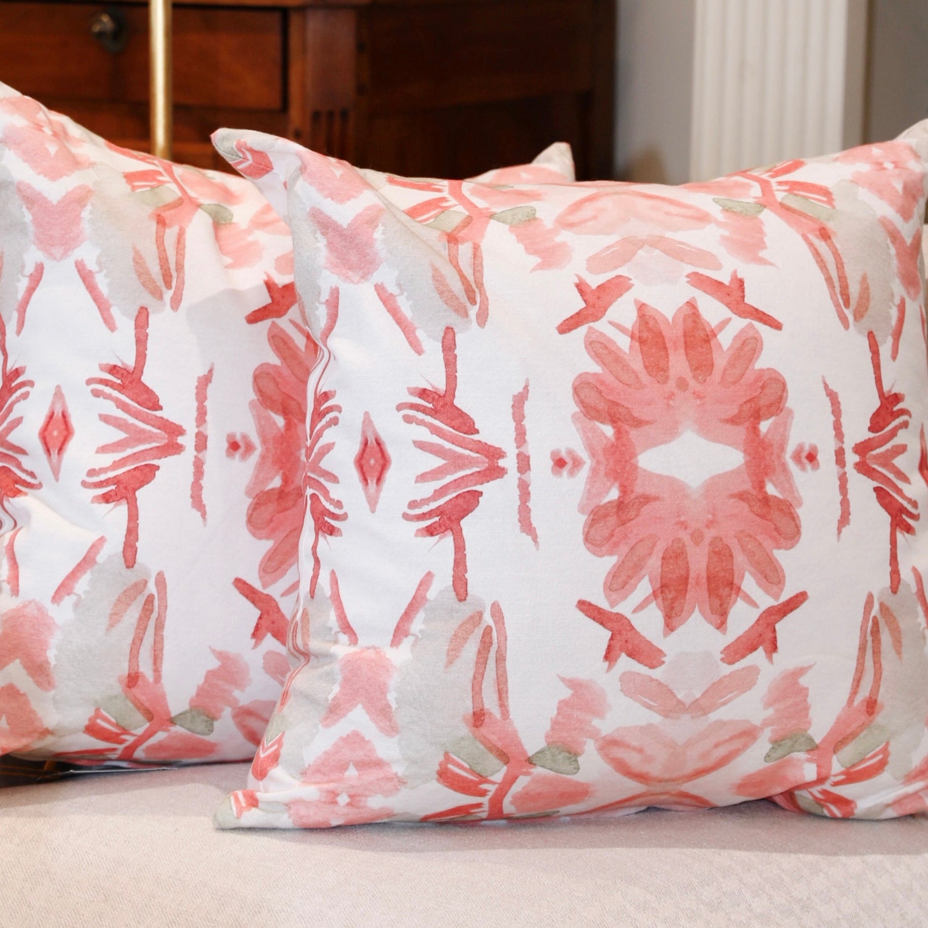 BEST SELLING LUXURY DESIGNER PILLOWS